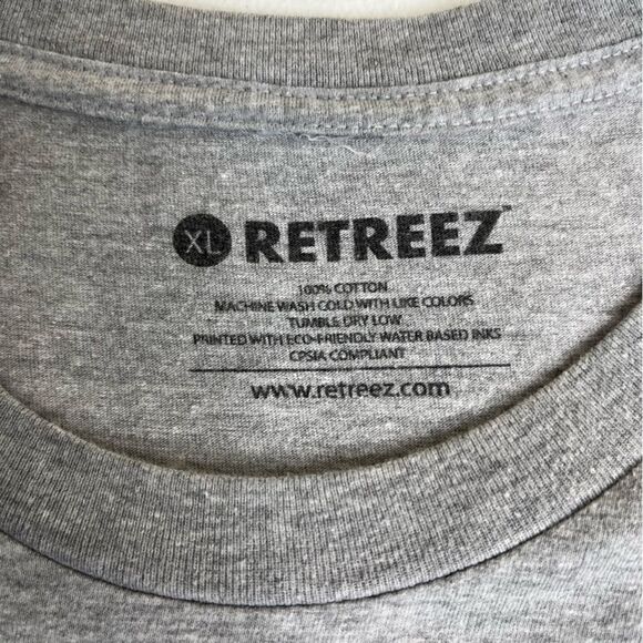 Retreez Love Is Love Heather Gray T Shirt Crew Neck Short Sleeve Unisex Size XL - Picture 6 of 12